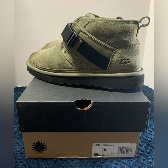 UGG Men\'s Moss Green NEUMEL SNAPBACK Boots size 9 main image 8